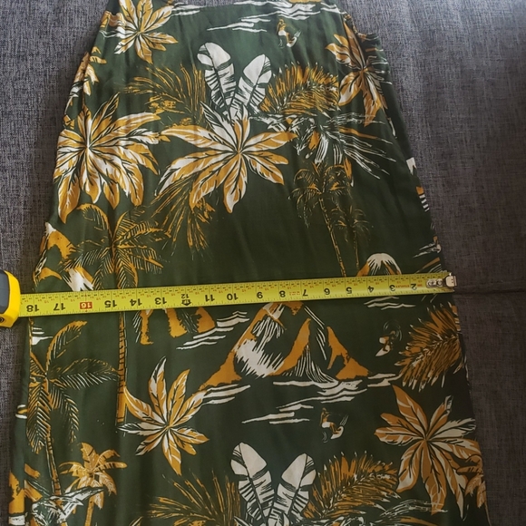Women’s H&M Green and Yellow Summer Tropical Maxi Dress Size 4 - Picture 9 of 9